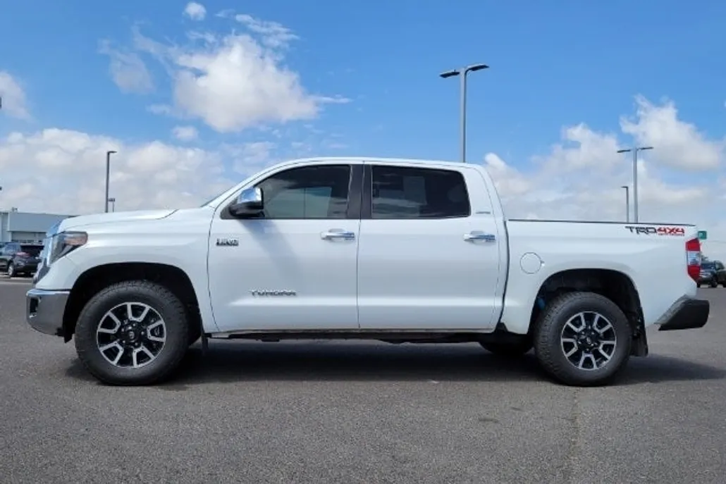 2021 Toyota Tundra Limited photo 1