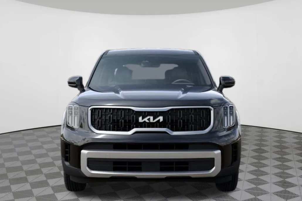 2025 Kia Telluride LX photo 1