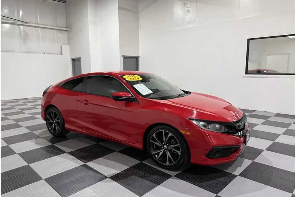 2020 Honda Civic Sport photo 1