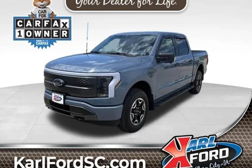 2023 Ford F-150 Lightning XLT photo 1
