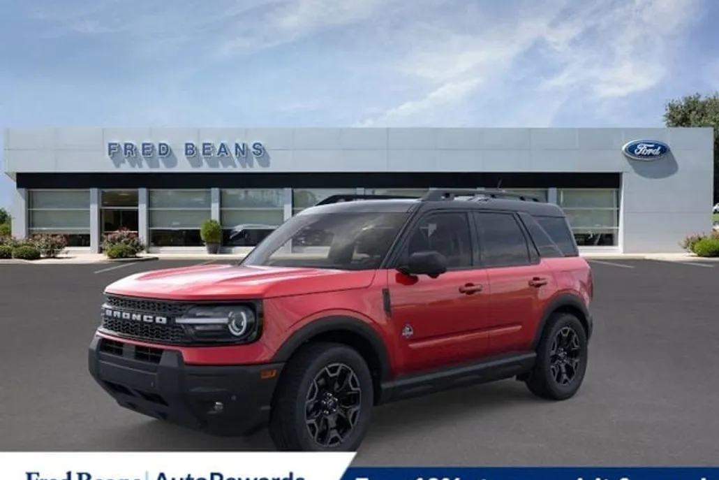 2025 Ford Bronco Sport Outer Banks photo 1