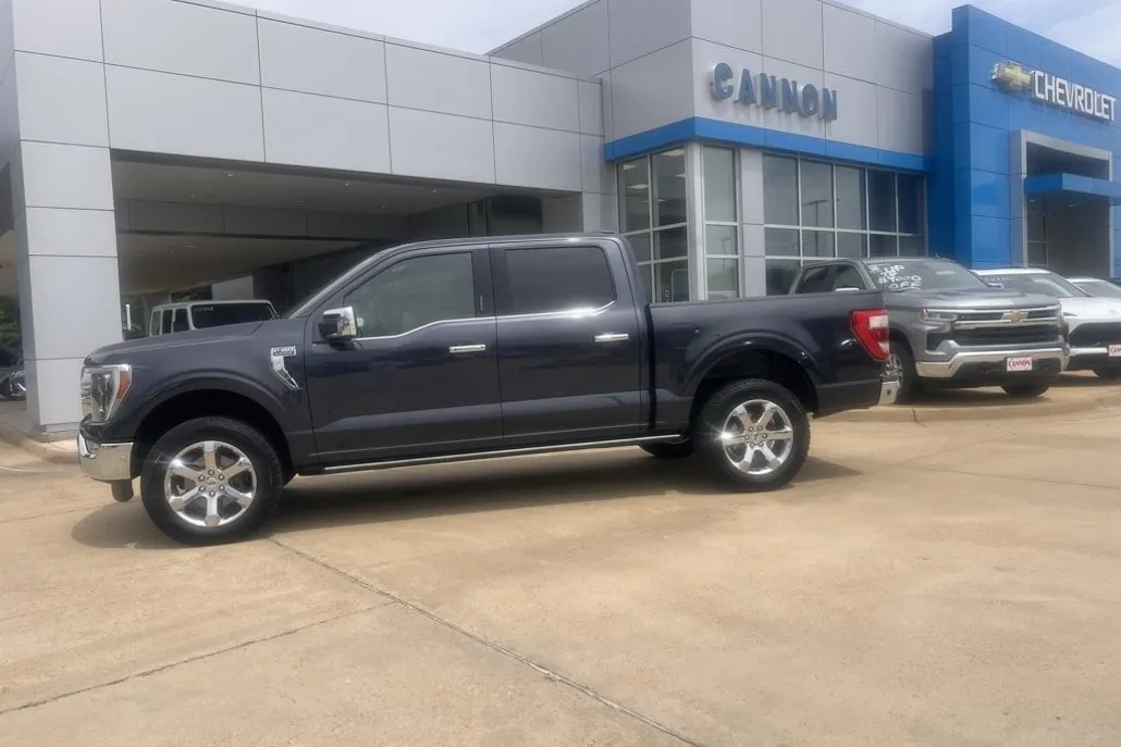 2021 Ford F-150 XL photo 1
