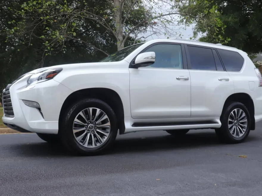 2020 Lexus GX 460 Luxury photo 1