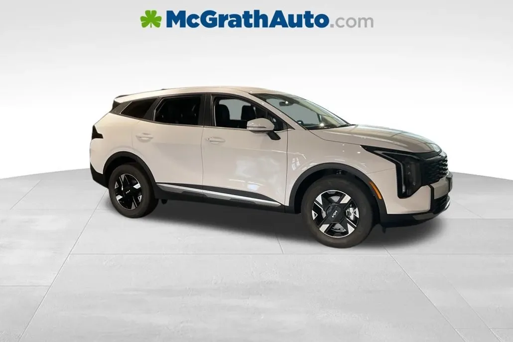 2026 Kia Sportage LX photo 1