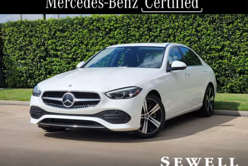2025 Mercedes Benz C 300 photo 1