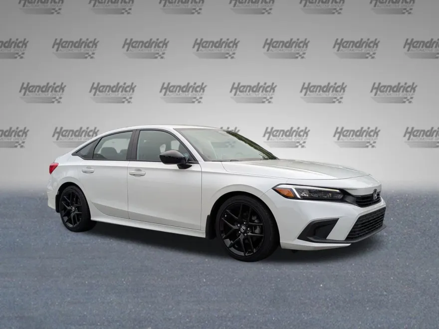 2024 Honda Civic Sport photo 1