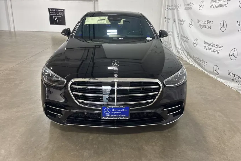 2026 Mercedes Benz S 580 4MATIC Hybrid photo 1