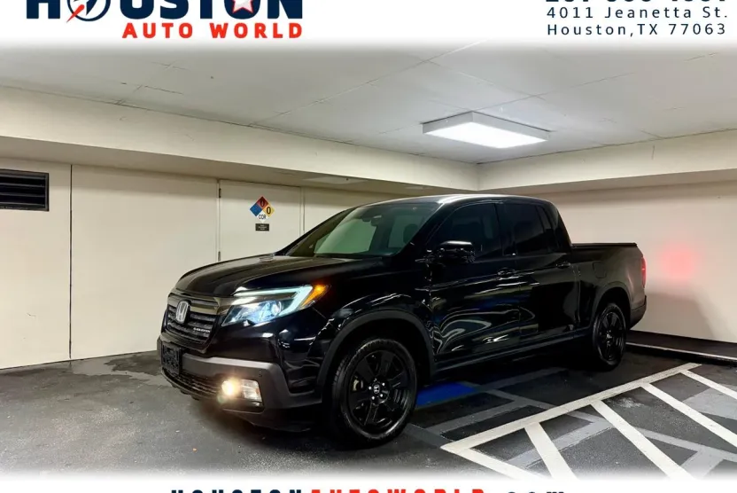 2019 Honda Ridgeline Black Edition photo 1