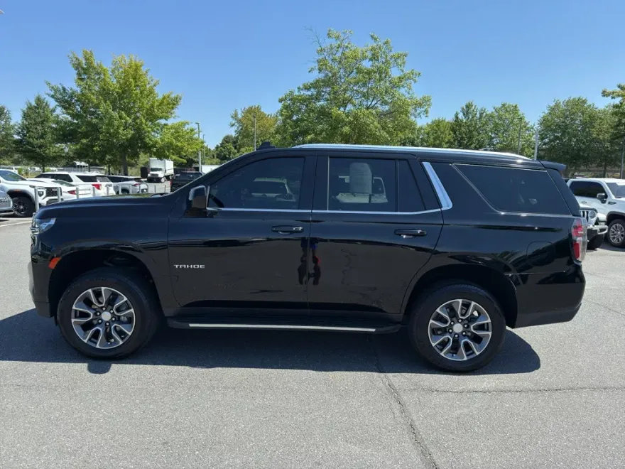 2021 Chevrolet Tahoe LT photo 1