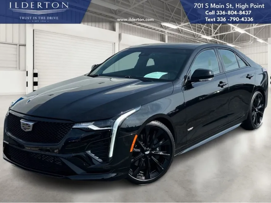 2023 Cadillac CT4 photo 1