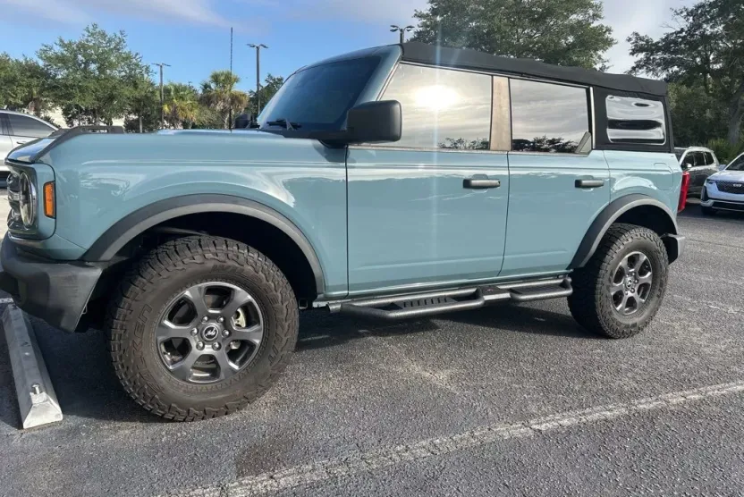2021 Ford Bronco Base Big Bend Black Diamond Outer Banks photo 1