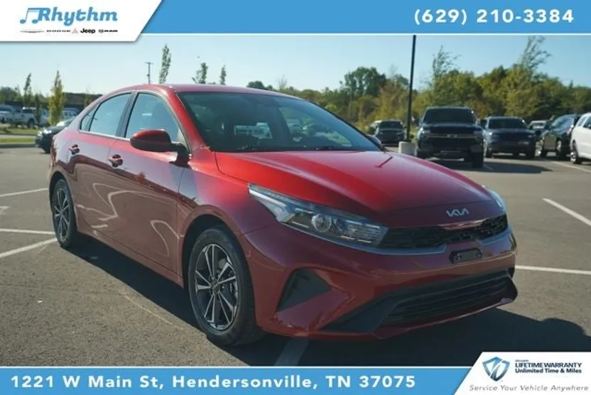 2024 Kia Forte LXS photo 1
