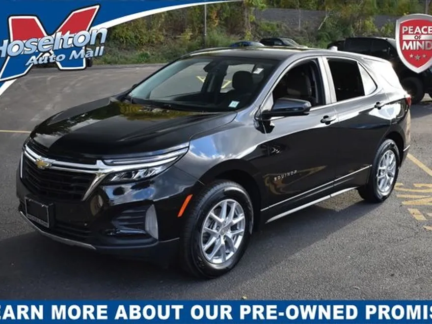 2022 Chevrolet Equinox LT photo 1