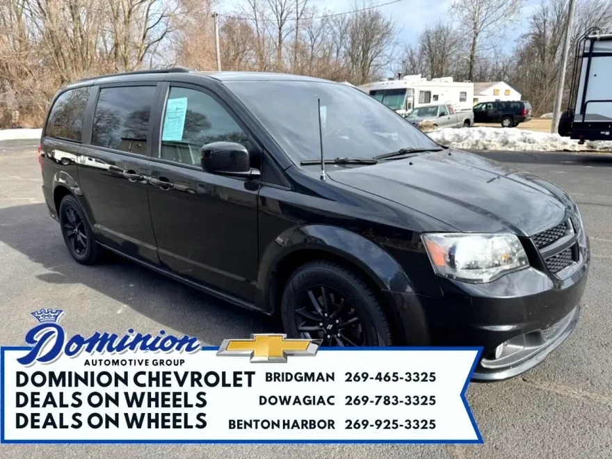 2019 Dodge Grand Caravan GT photo 1