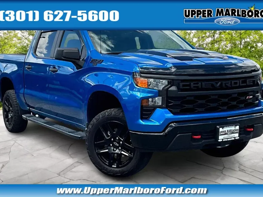 2023 Chevrolet Silverado 1500 Custom Trail Boss photo 1