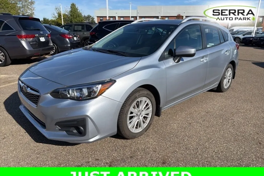 2018 Subaru Impreza 2.0i Premium photo 1