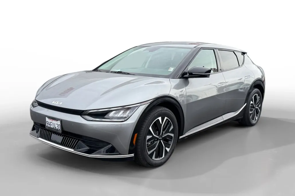 2023 Kia EV6 Wind photo 1