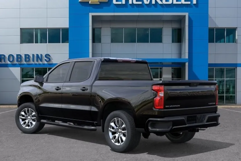 2026 Chevrolet Silverado 1500 Custom photo 1