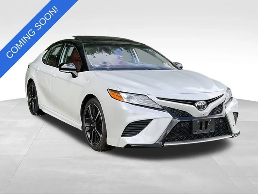 2020 Toyota Camry XSE V6 photo 1