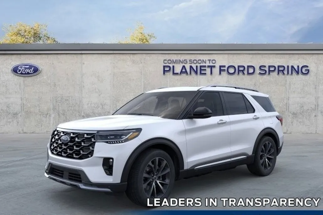 2025 Ford Explorer Platinum photo 1