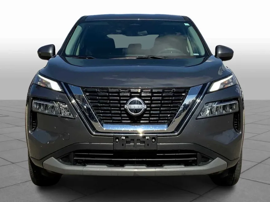 2023 Nissan Rogue SV photo 1
