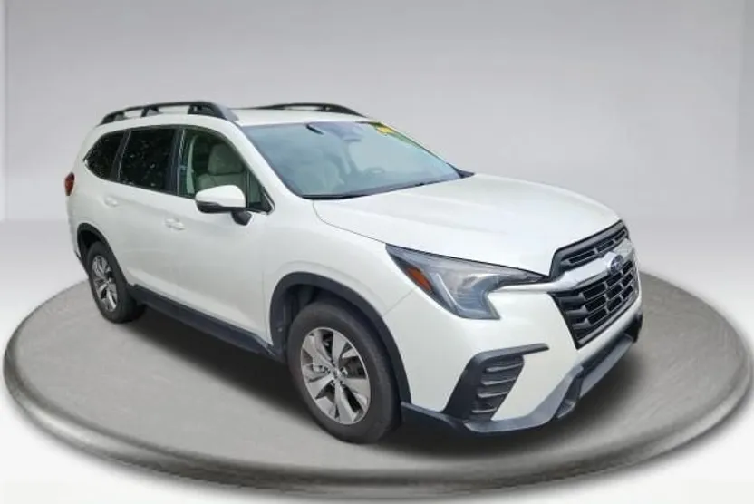 2023 Subaru Ascent Premium photo 1