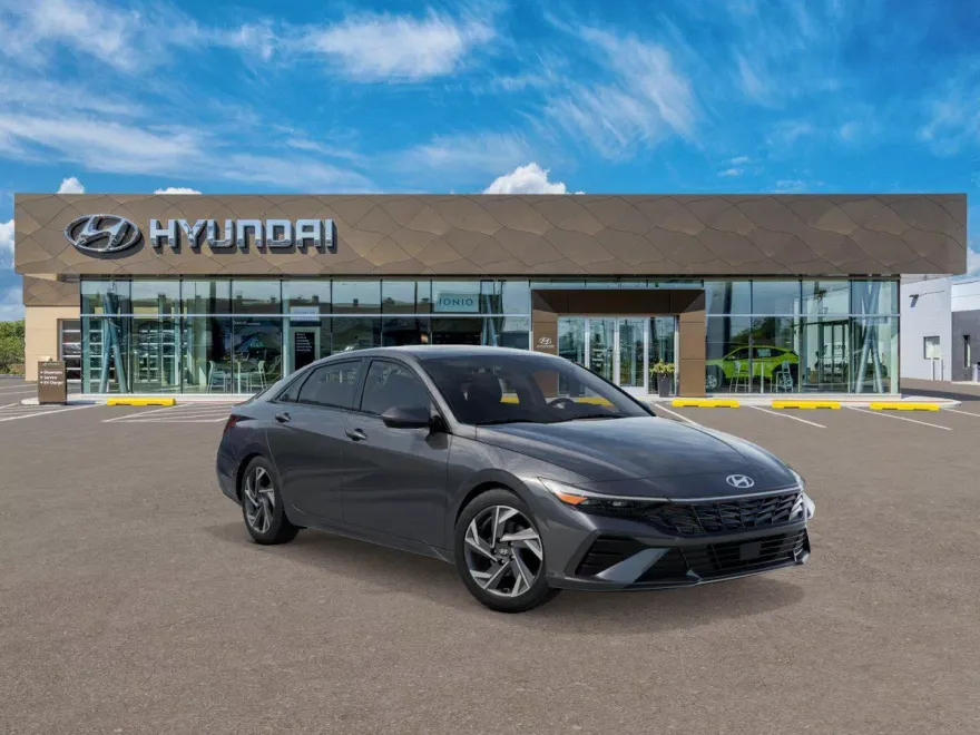 2025 Hyundai Elantra SEL Convenience photo 1