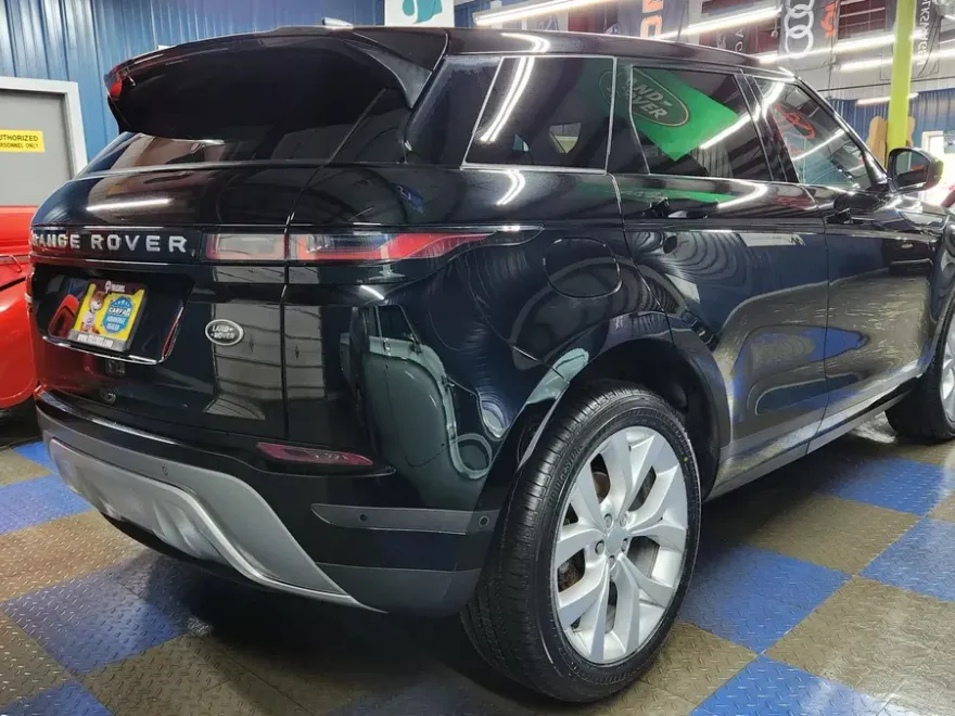 2020 Land Rover Range Rover Evoque SE photo 1