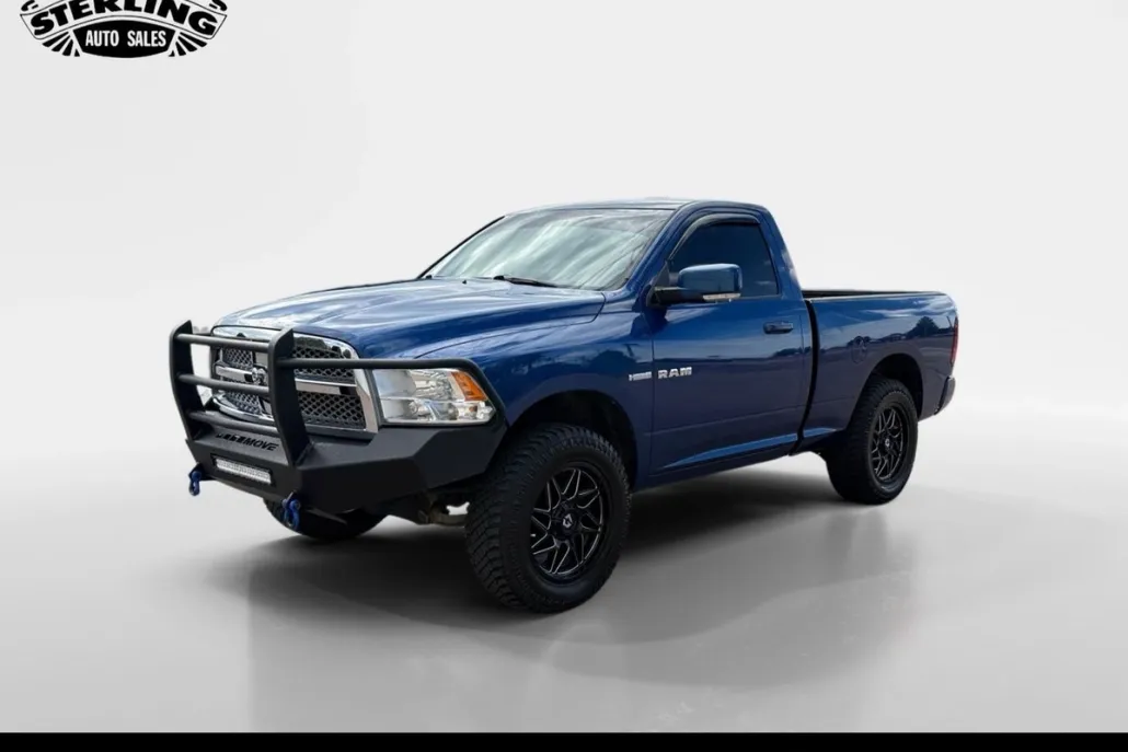 2009 Dodge Ram SLT photo 1