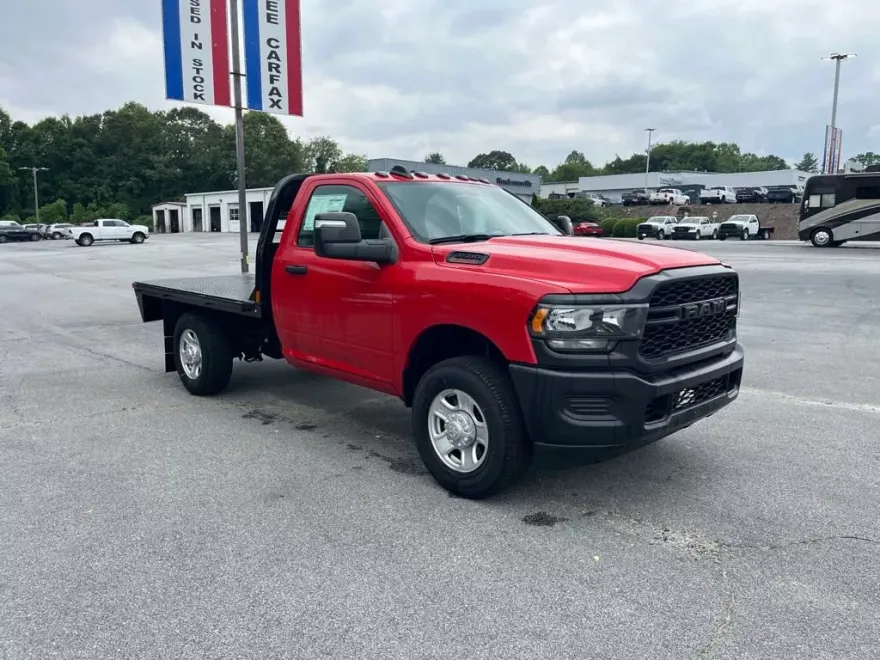 2024 Ram 3500 Tradesman photo 1