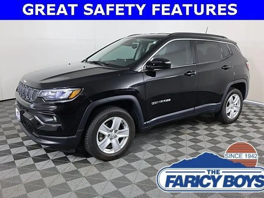 2022 Jeep Compass Latitude photo 1