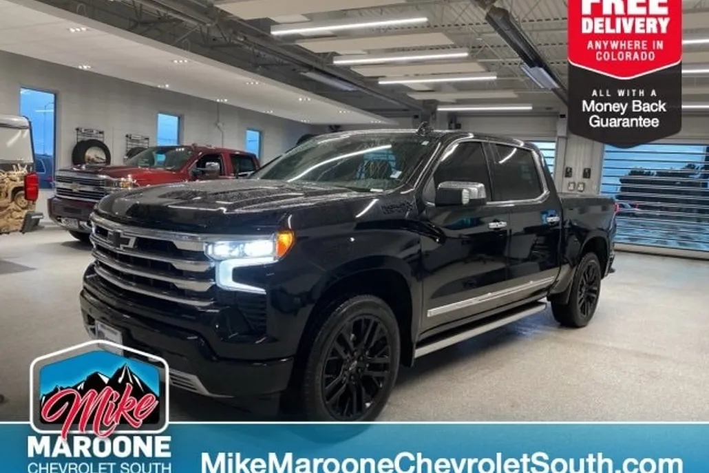2023 Chevrolet Silverado 1500 High Country photo 1