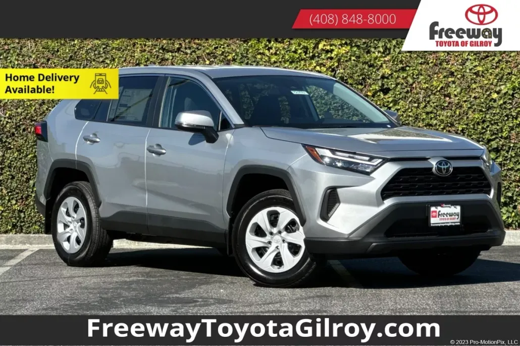 2025 Toyota RAV4 LE photo 1