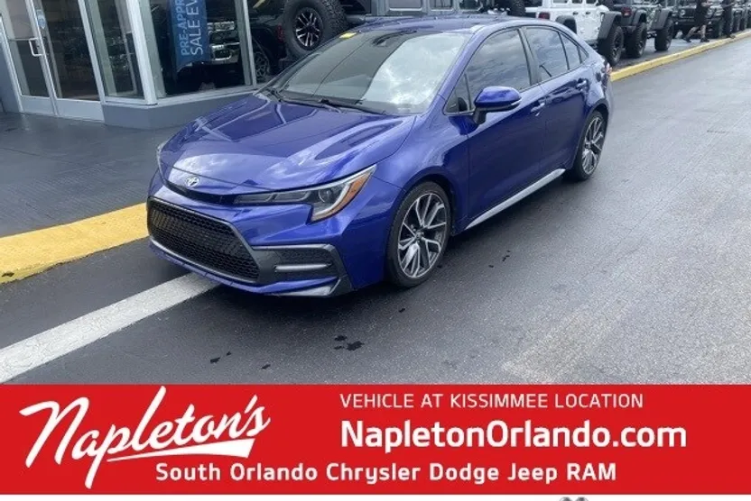 2021 Toyota Corolla SE photo 1