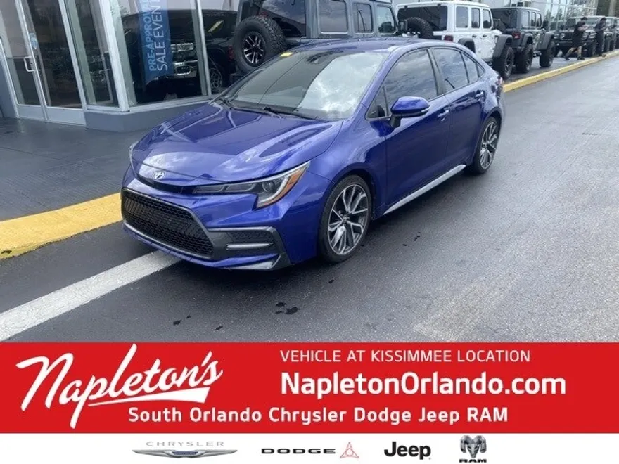 2021 Toyota Corolla SE photo 1