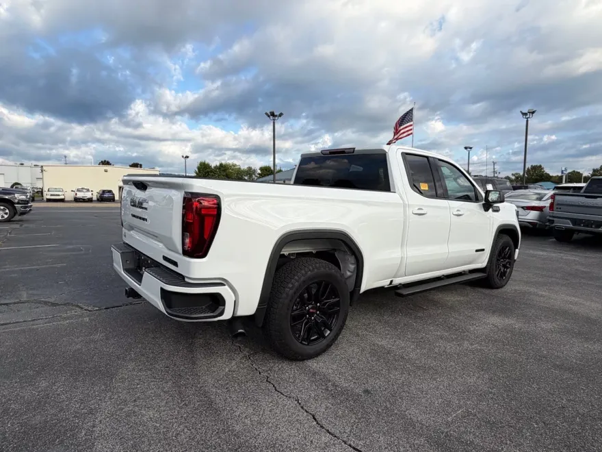 2023 Gmc Sierra 1500 Elevation photo 1