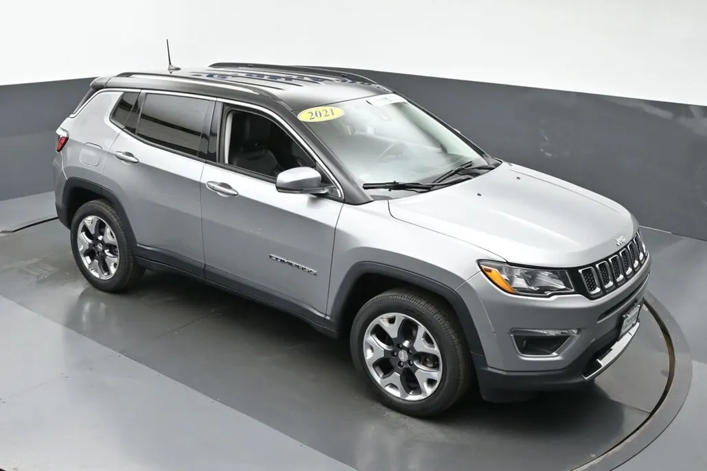 2021 Jeep Compass Limited photo 1