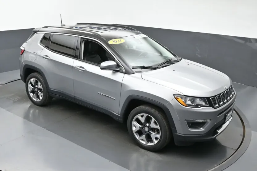 2021 Jeep Compass Limited photo 1