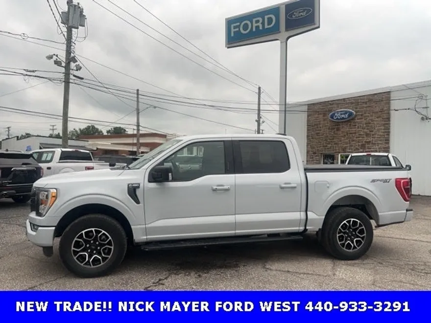 2022 Ford F-150 XLT photo 1