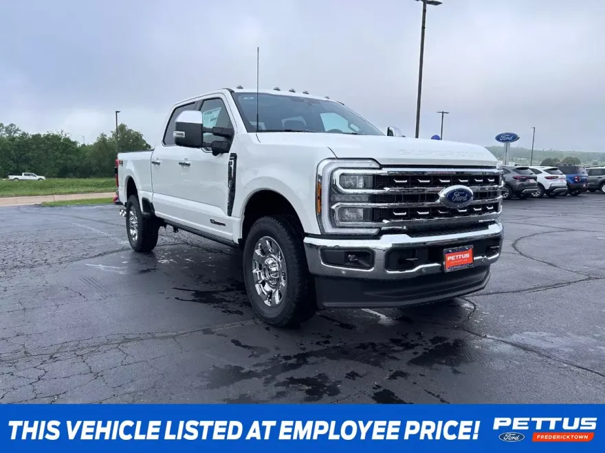 2025 Ford F-350 Lariat photo 1