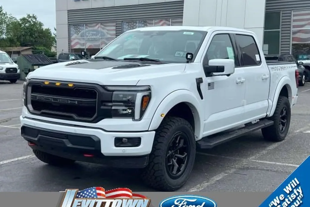 2025 Ford F-150 Lariat photo 1