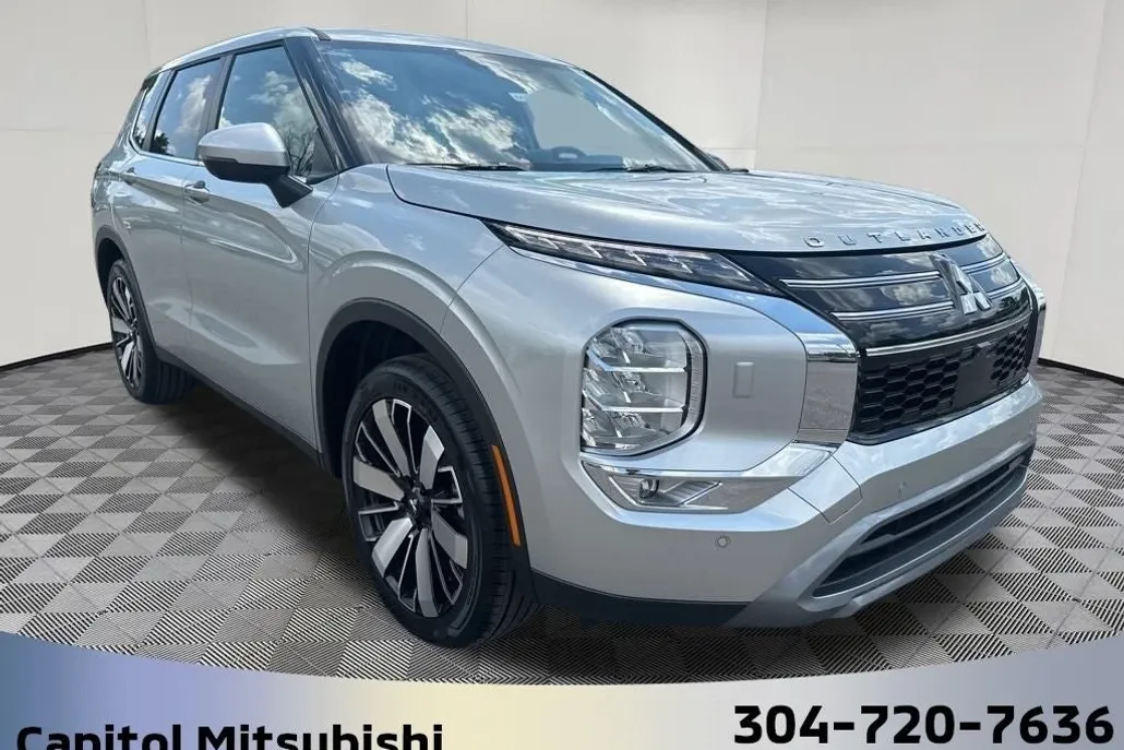 2025 Mitsubishi Outlander SE Ralliart photo 1