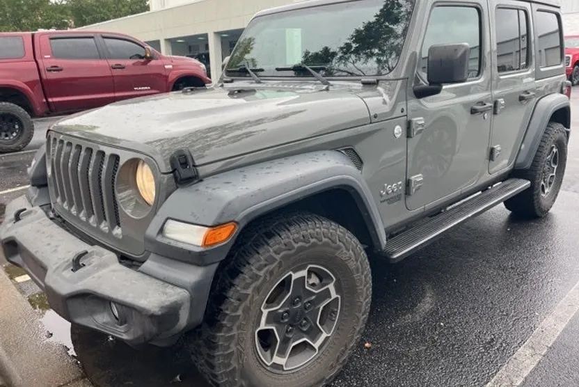 2018 Jeep Wrangler Unlimited Sport S photo 1