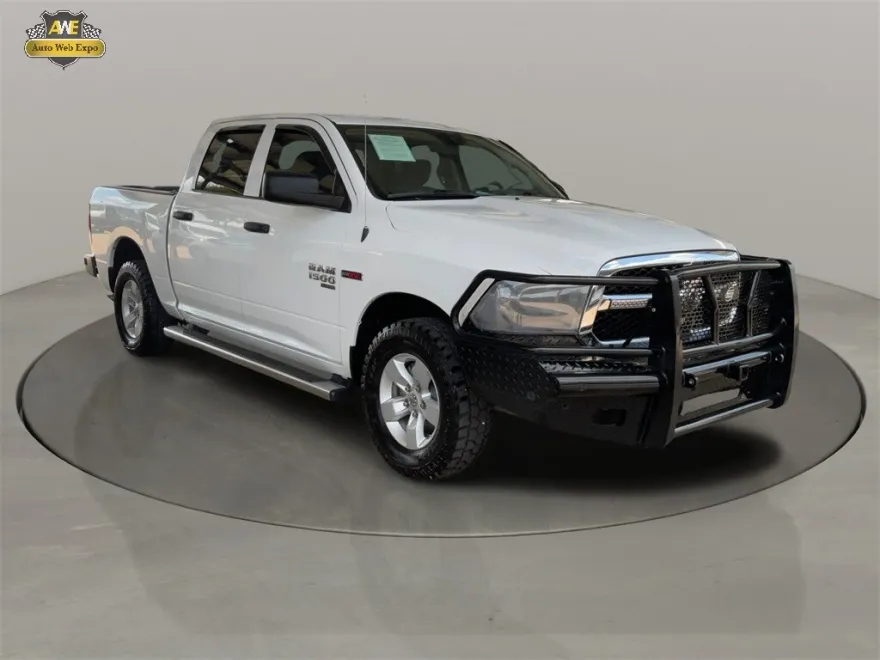 2019 Ram 1500 Classic Tradesman photo 1