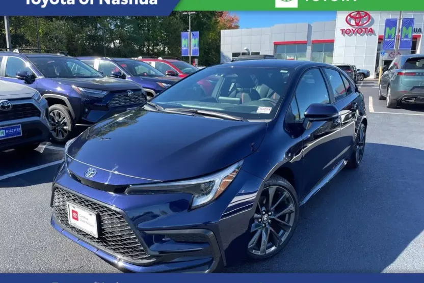 2024 Toyota Corolla SE photo 1
