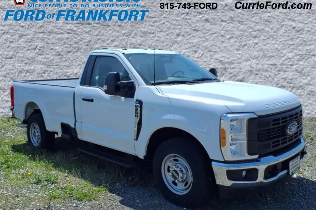 2023 Ford F-250 XL photo 1