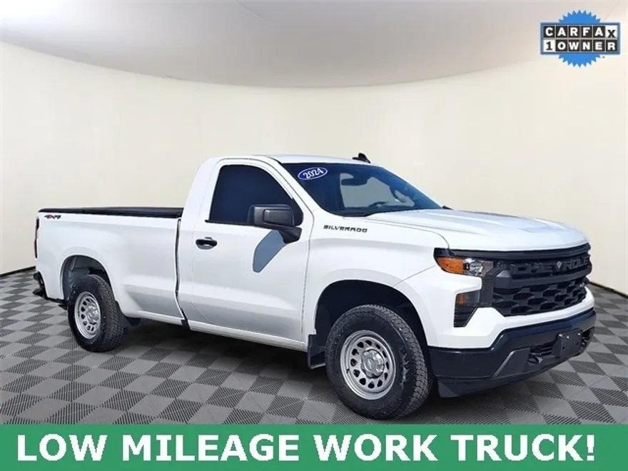 2024 Chevrolet Silverado 1500 photo 1