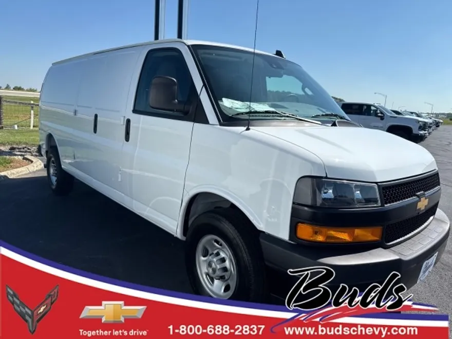 2025 Chevrolet Express Cargo 2500 photo 1
