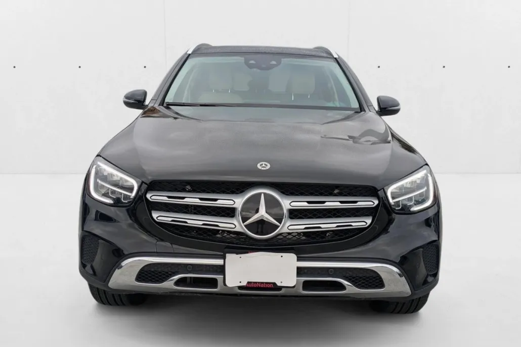 2022 Mercedes Benz GLC 300 photo 1