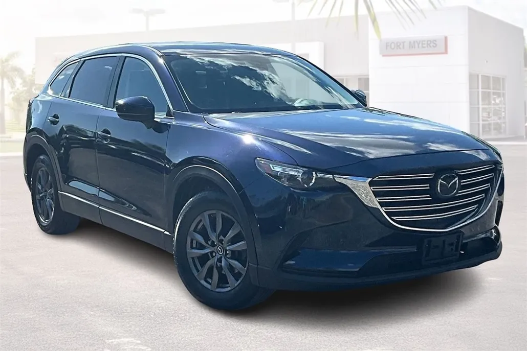2022 Mazda CX-9 Touring photo 1